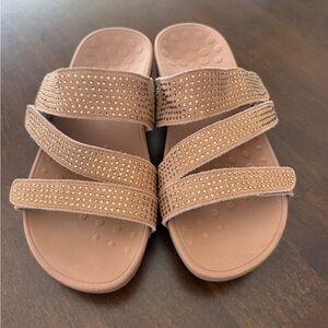 Vionic Alexis Sandals Size 8 Wide Brown Studded Comfort